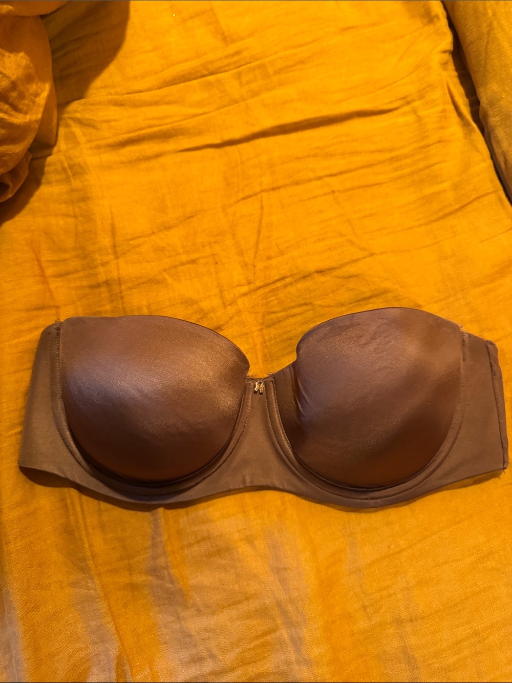 SAVAGE X FENTY Core Microfiber Strapless Bra in Brown Sugar 34DD